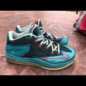 Lebron 11 low miami beach